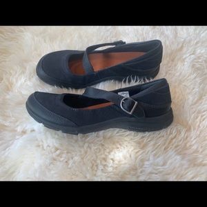 Merrel slip on Mary Jane